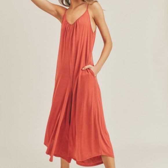 ⚡FINAL SALE! Spice Rust Oversized Knit Jumpsuit - Picture 3 of 9